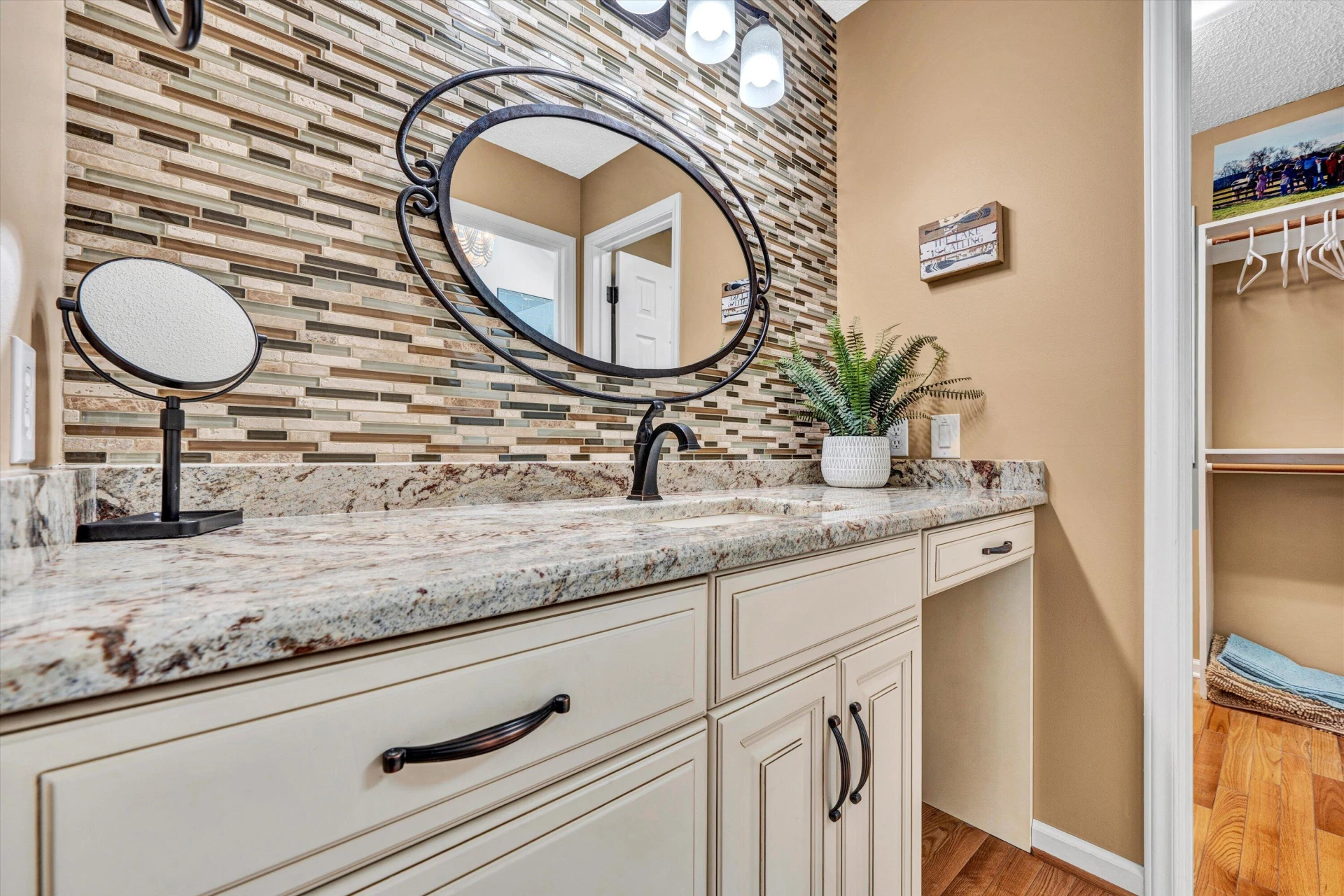 242 Beech DR - Photo 45