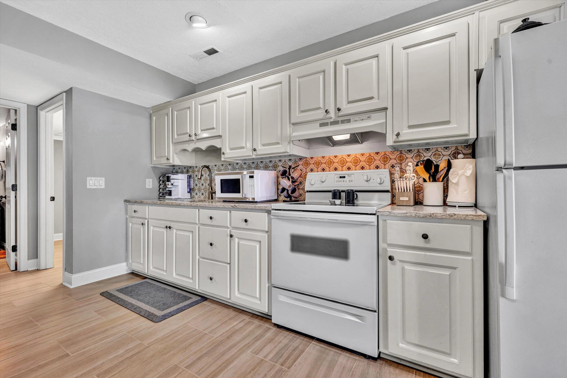 242 Beech DR - Photo 82