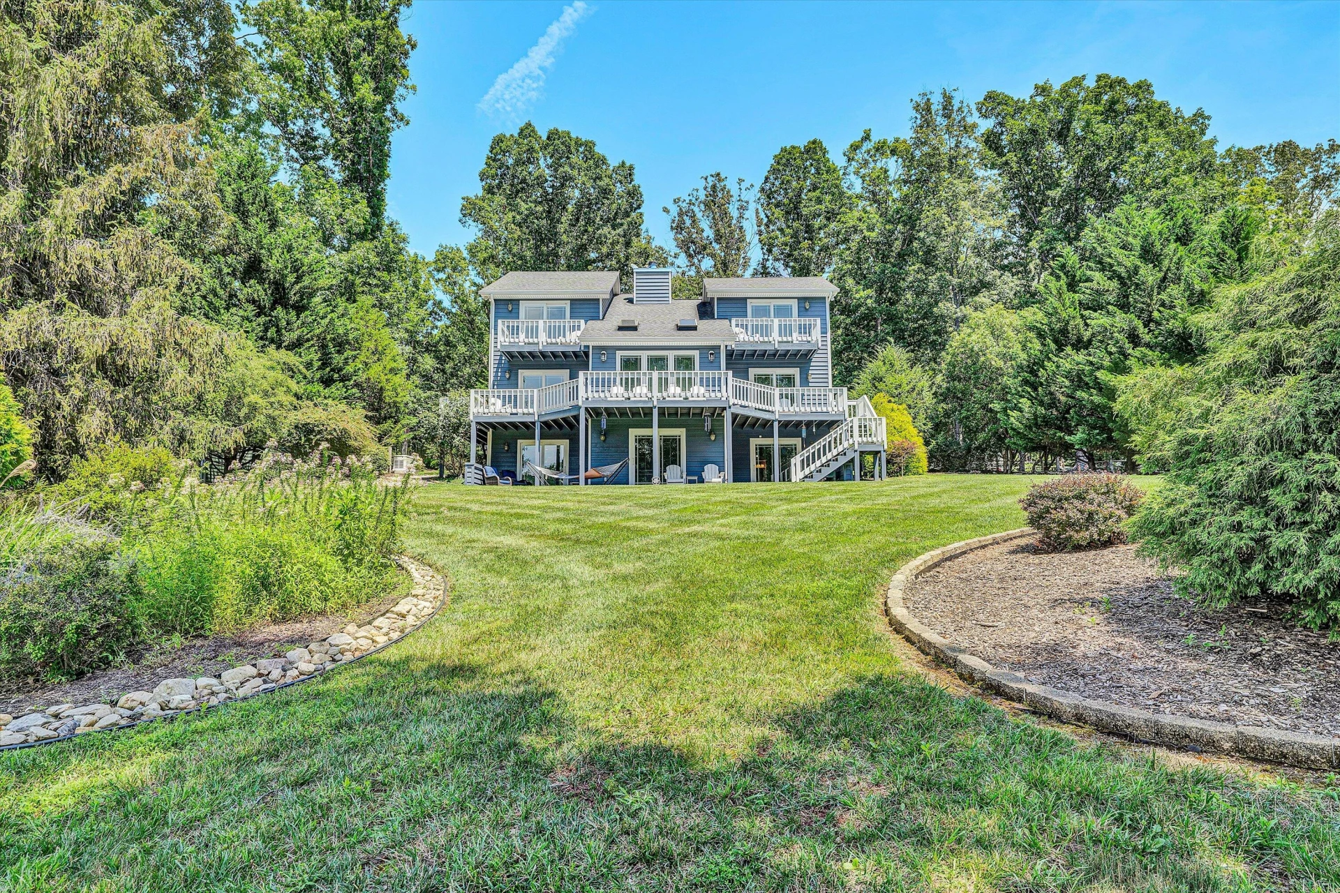242 Beech DR - Photo 9