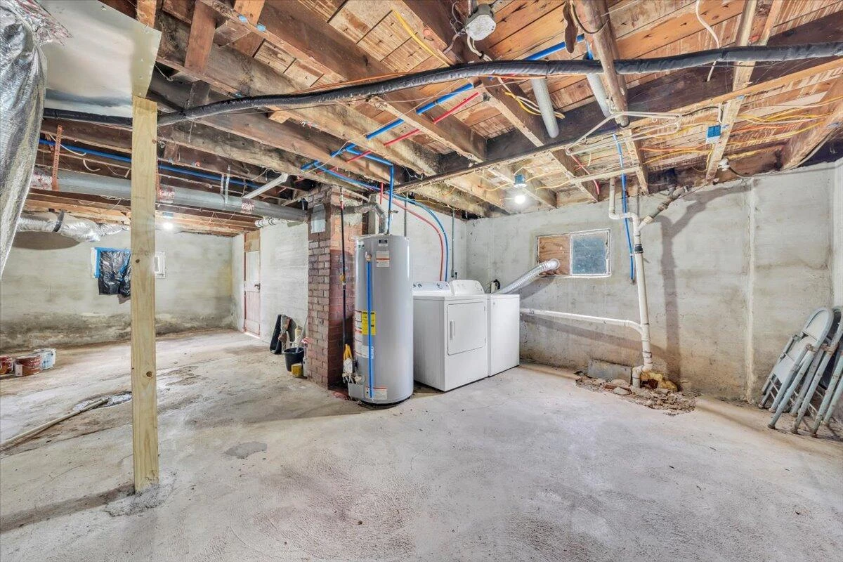 5024 MORWANDA ST NW - Photo 25