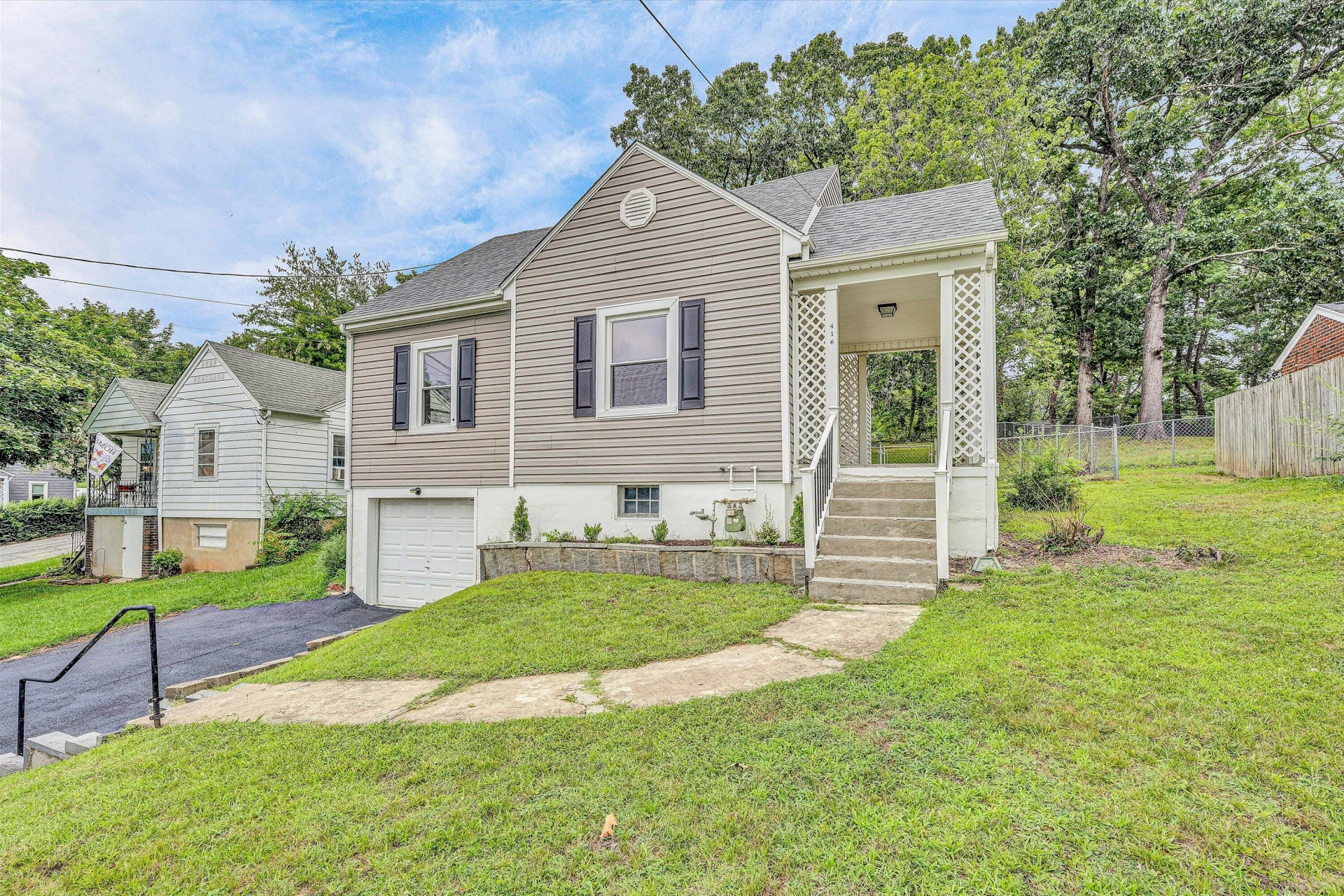 416 Dalewood AVE - Photo 3