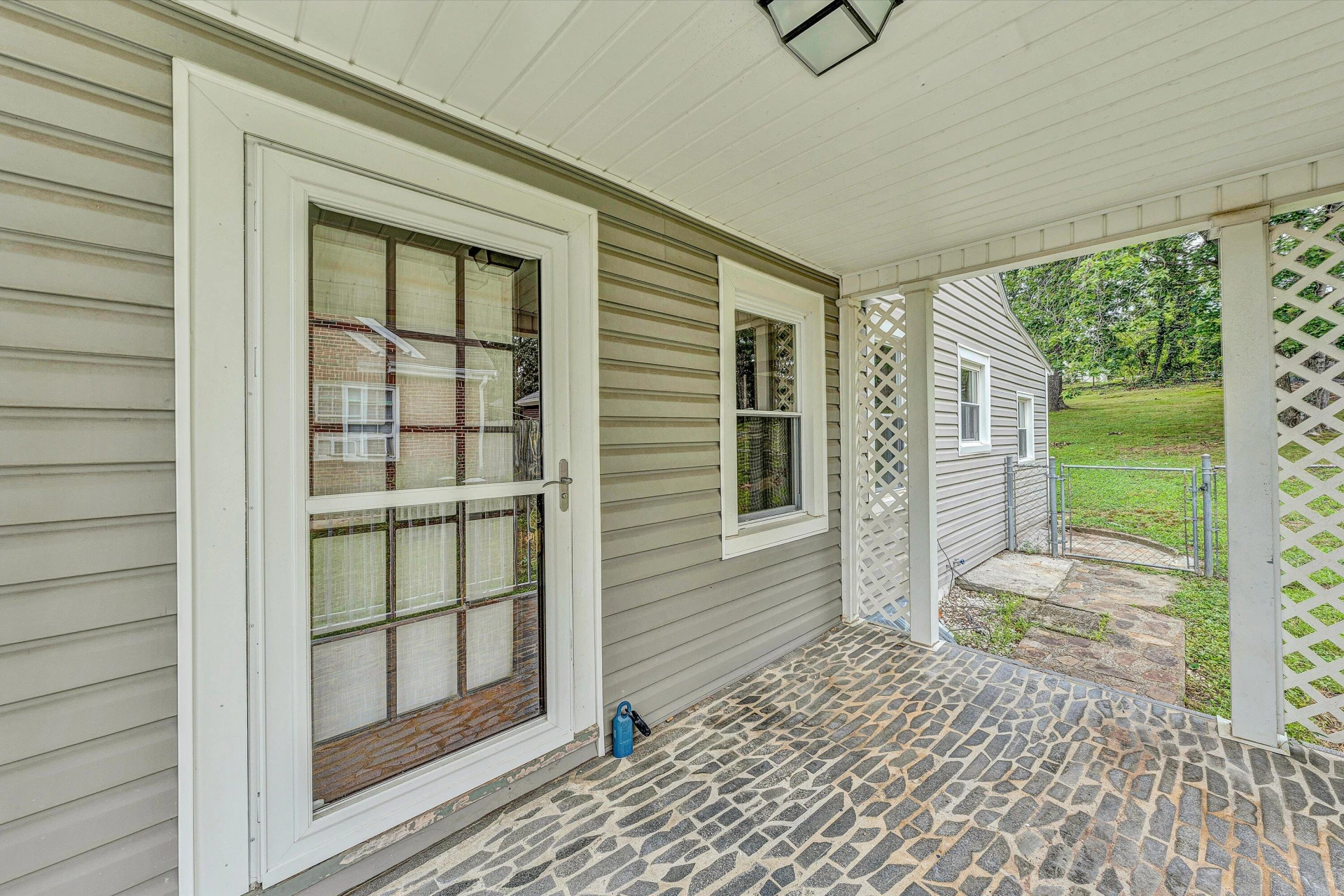 416 Dalewood AVE - Photo 4