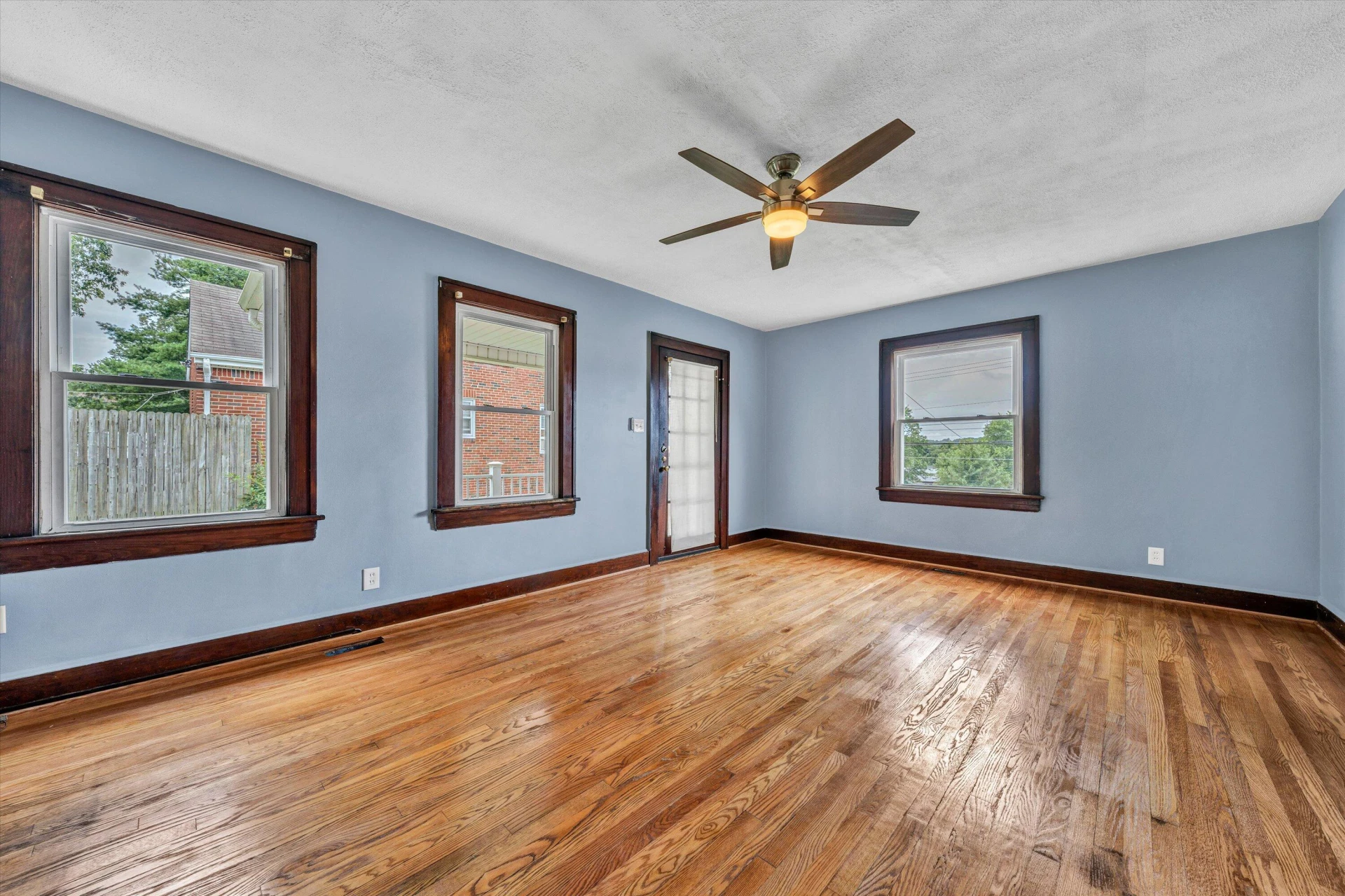 416 Dalewood AVE - Photo 6