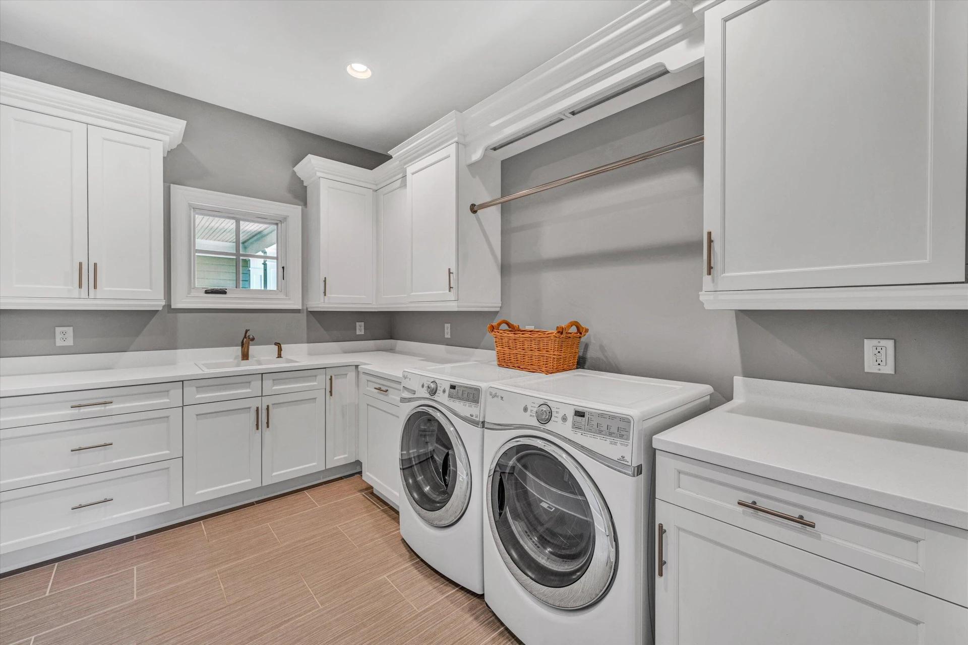 115 Grande Villa DR - Photo 32