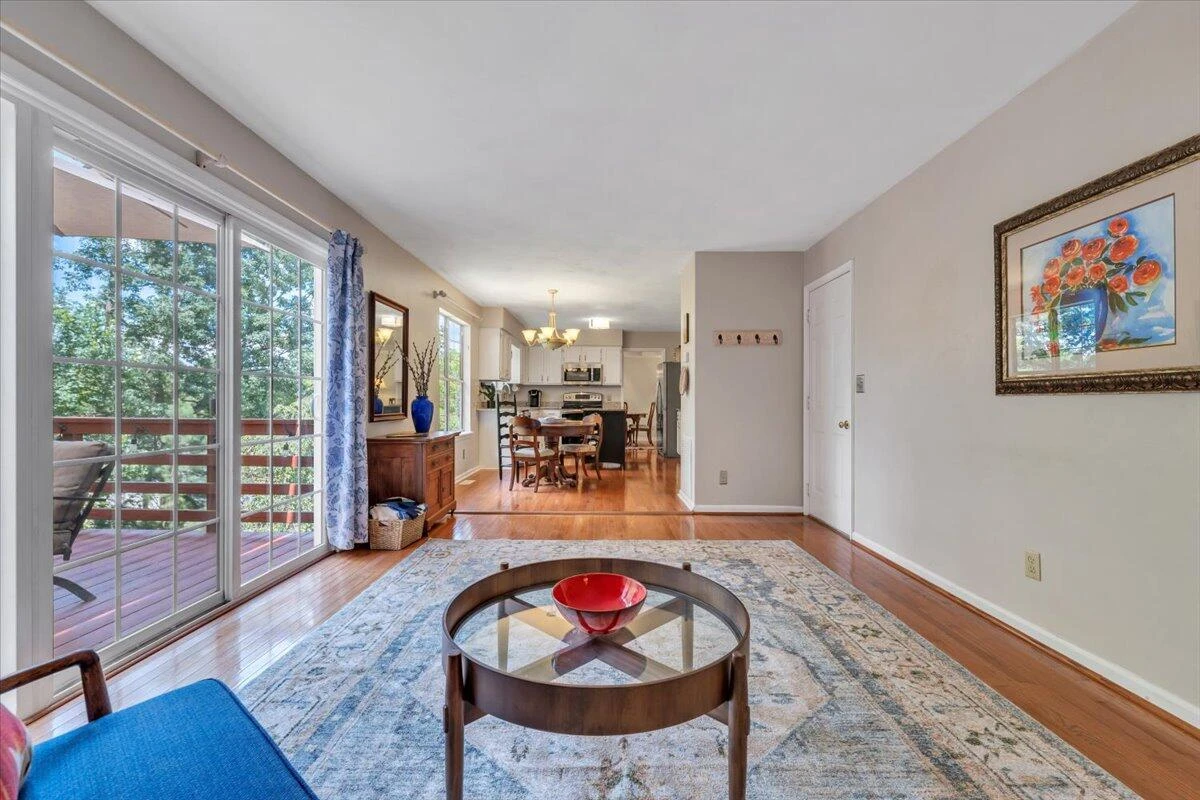 4723 Whipplewood DR - Photo 38
