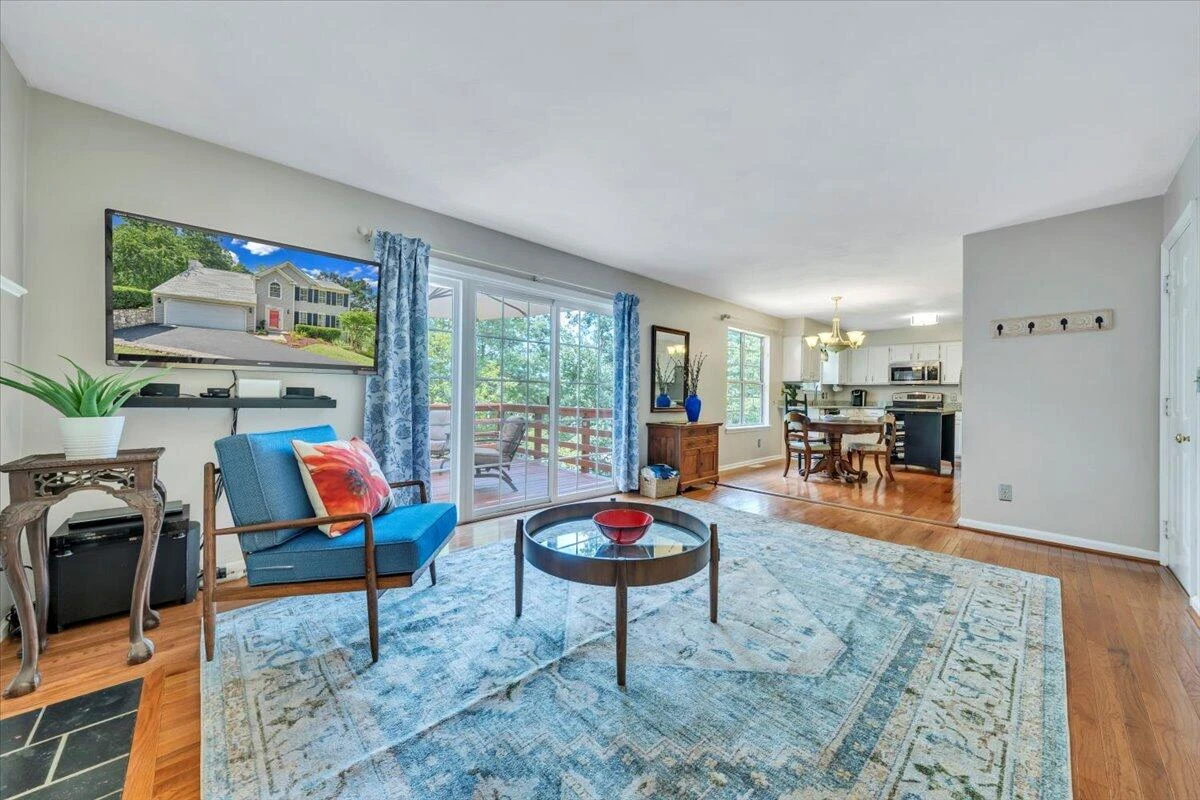 4723 Whipplewood DR - Photo 39