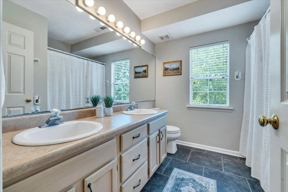 4723 Whipplewood DR - Photo 53