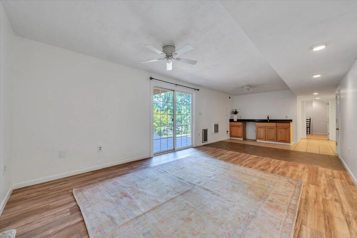 4723 Whipplewood DR - Photo 57