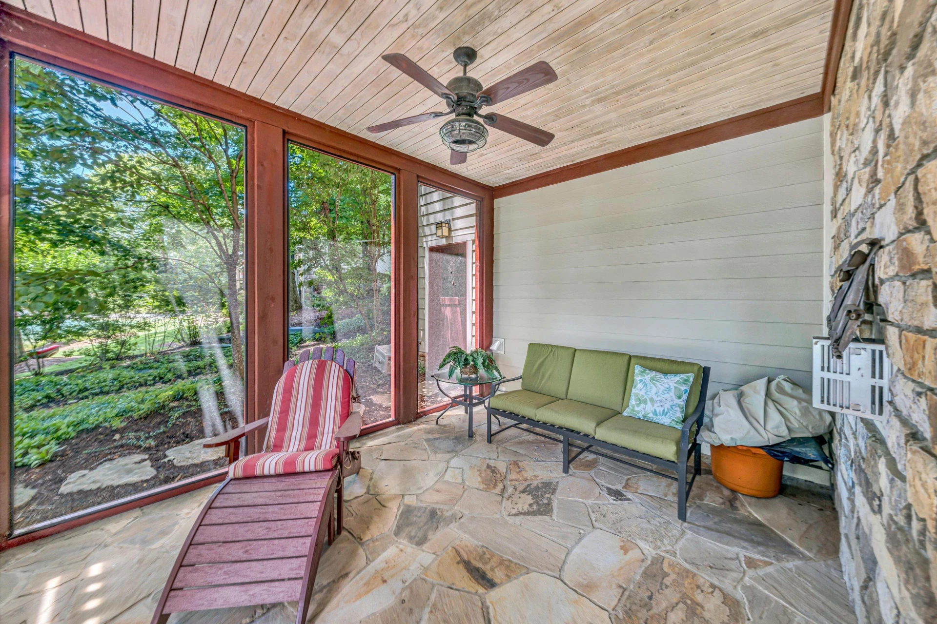 54 Bay View CIR - Photo 69