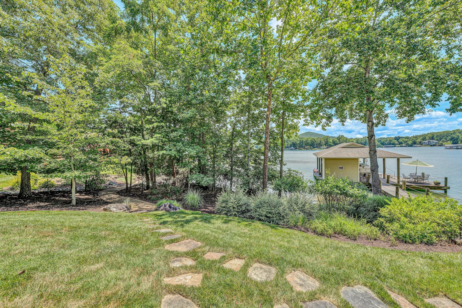 54 Bay View CIR - Photo 75