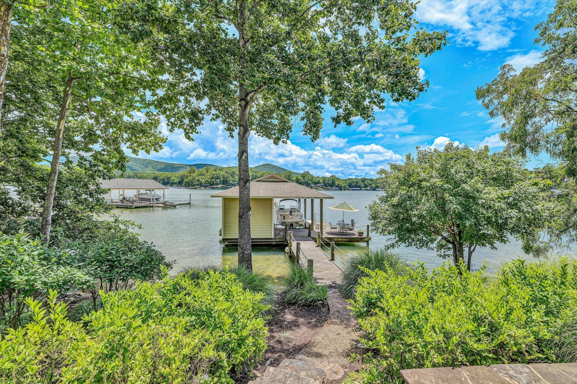 54 Bay View CIR - Photo 77