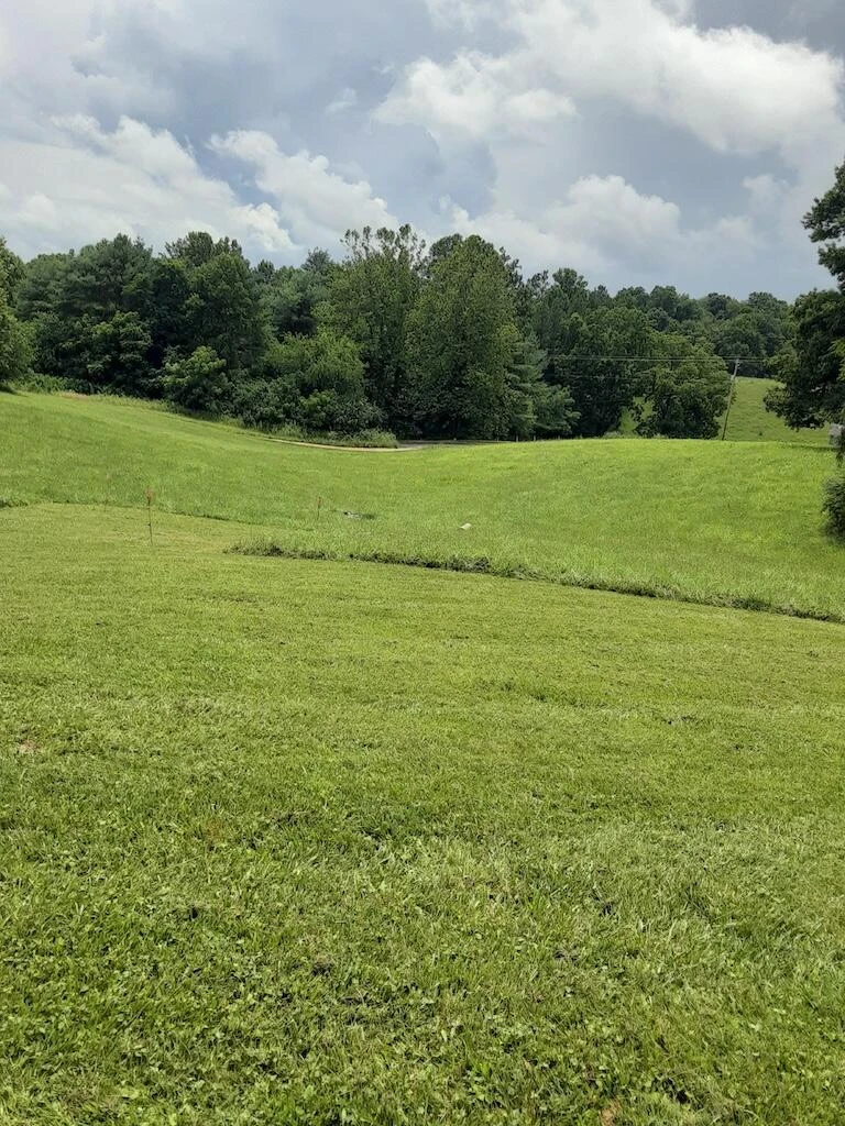 1807 Moore RD NE - Photo 3