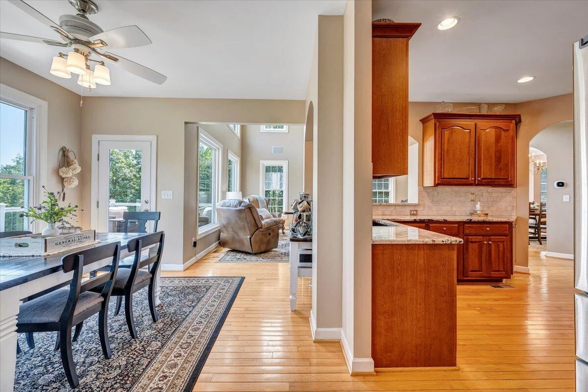 360 Kalena DR - Photo 40