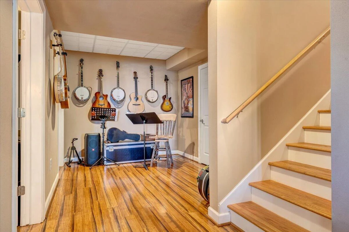 360 Kalena DR - Photo 73
