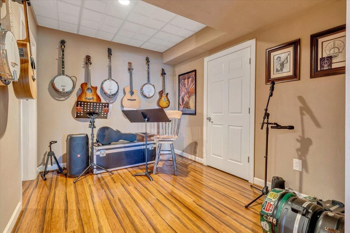 360 Kalena DR - Photo 74