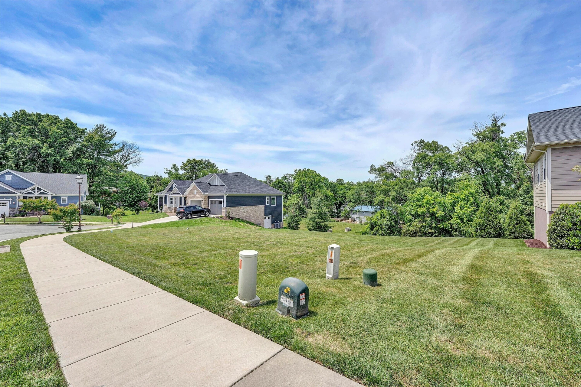 4409 Greenlace CIR SW - Photo 18