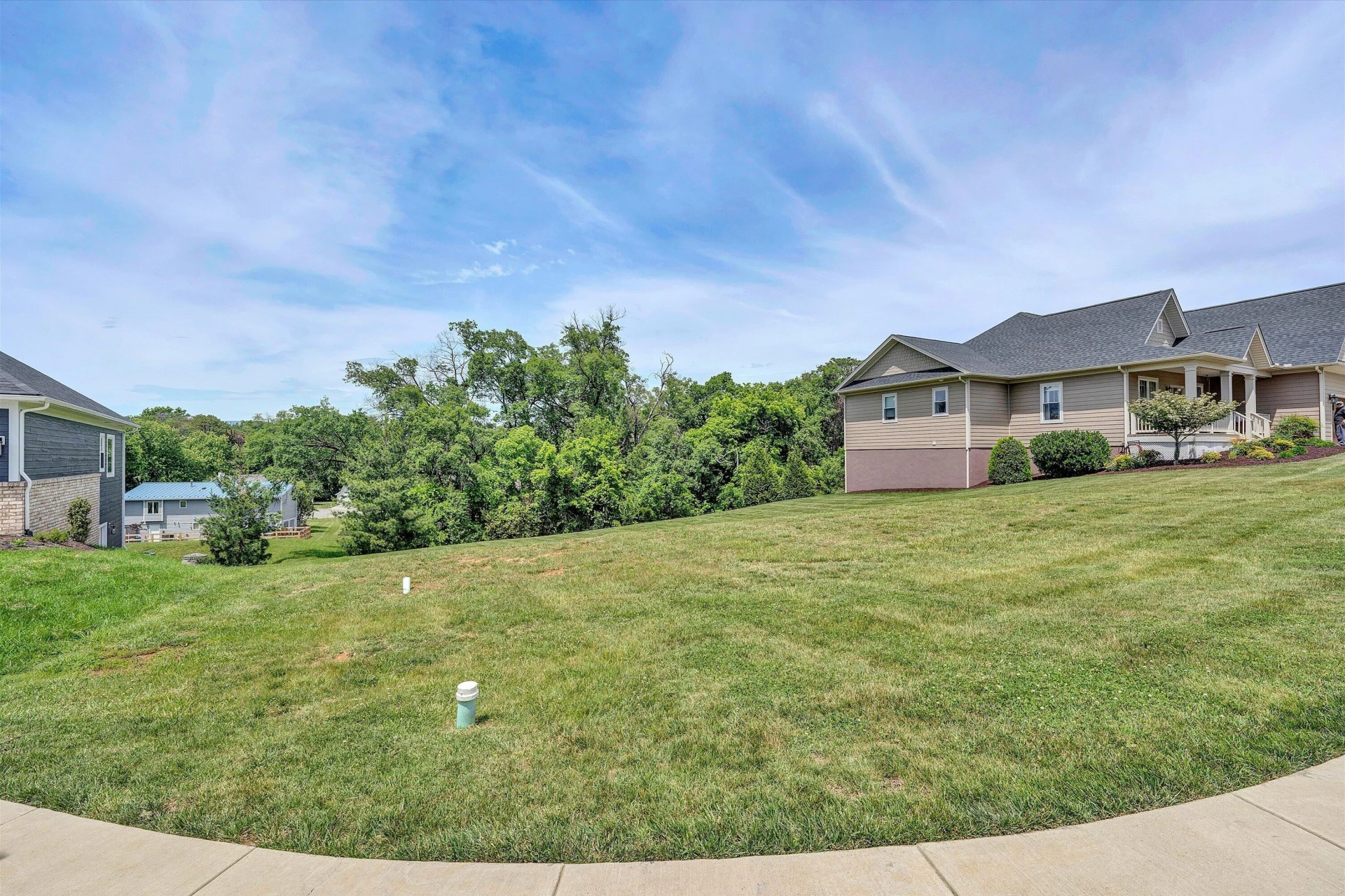 4409 Greenlace CIR SW - Photo 19