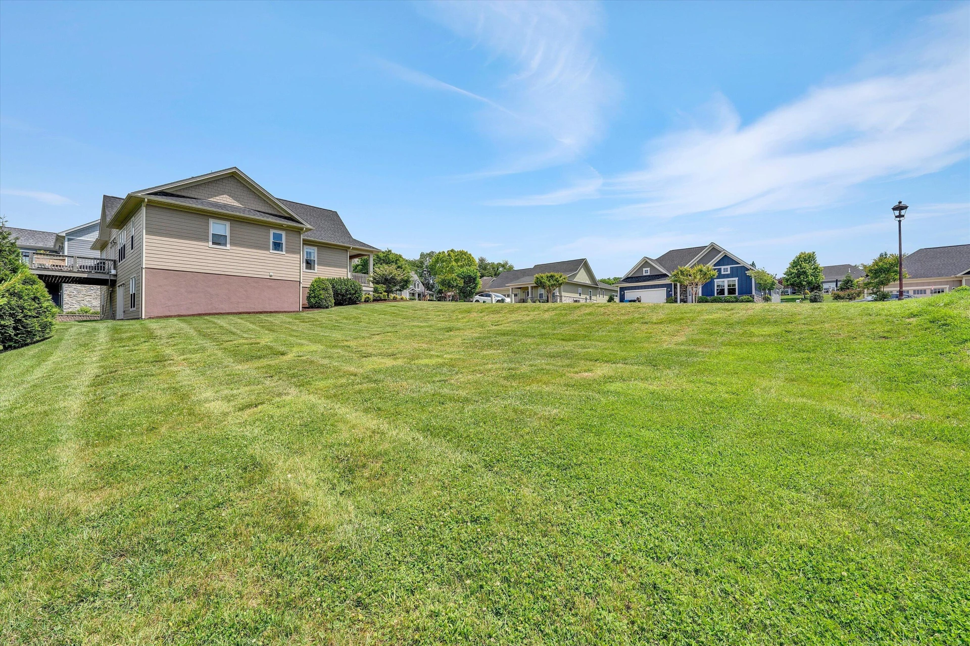 4409 Greenlace CIR SW - Photo 6