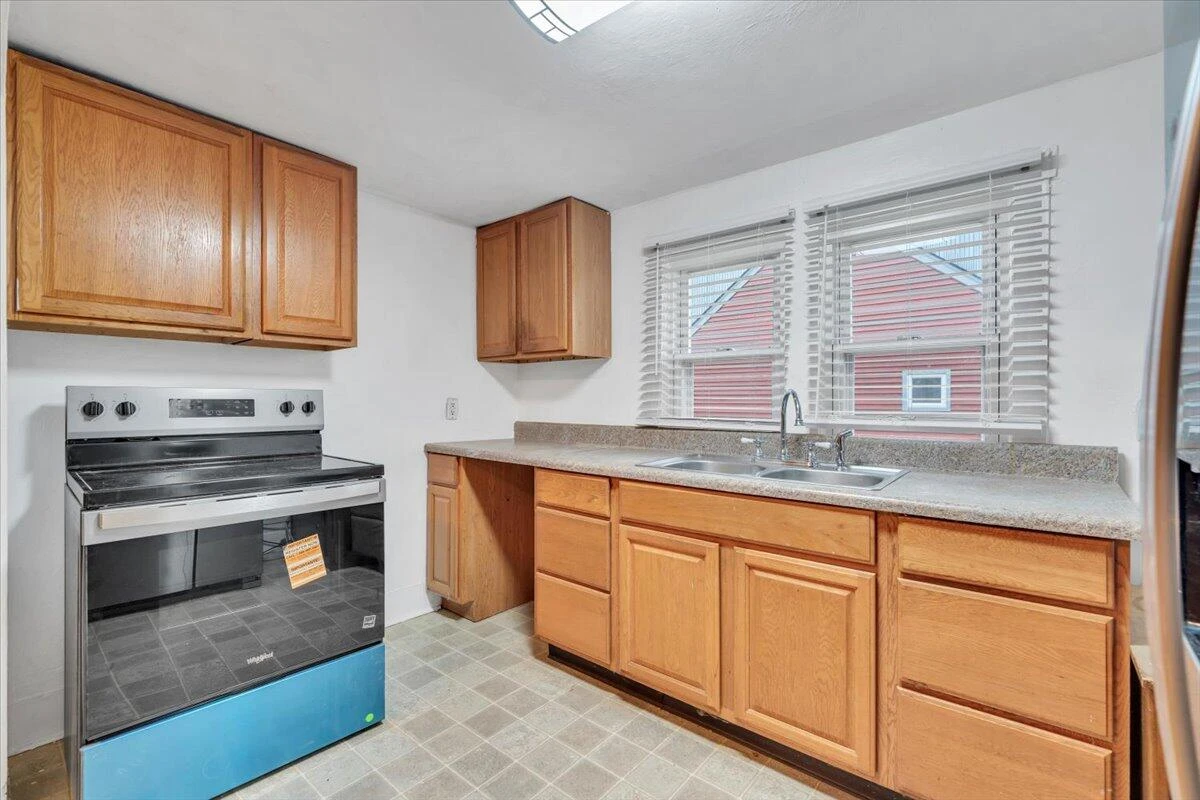 14 W Carrollton AVE - Photo 10