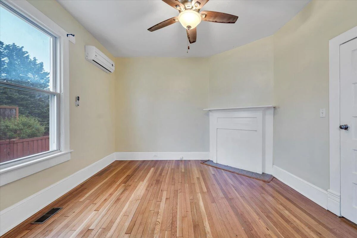 14 W Carrollton AVE - Photo 17