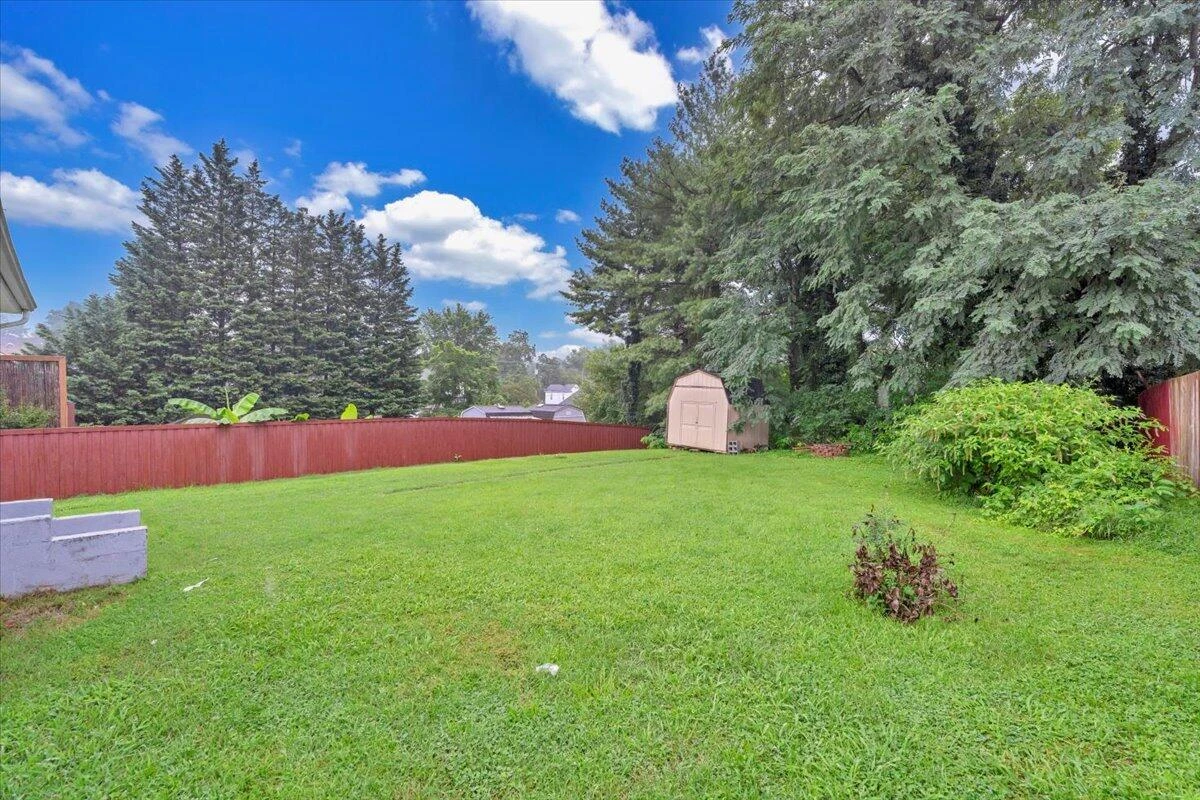 14 W Carrollton AVE - Photo 38