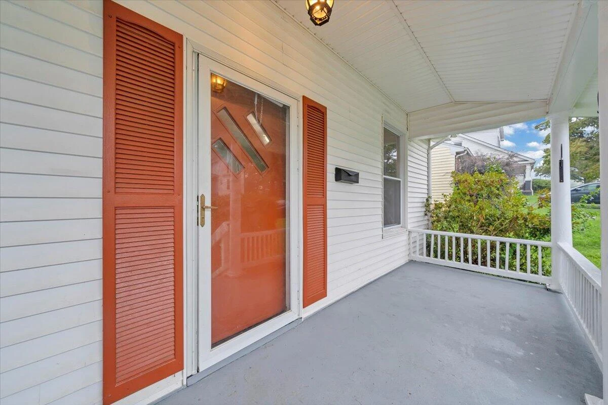 14 W Carrollton AVE - Photo 40