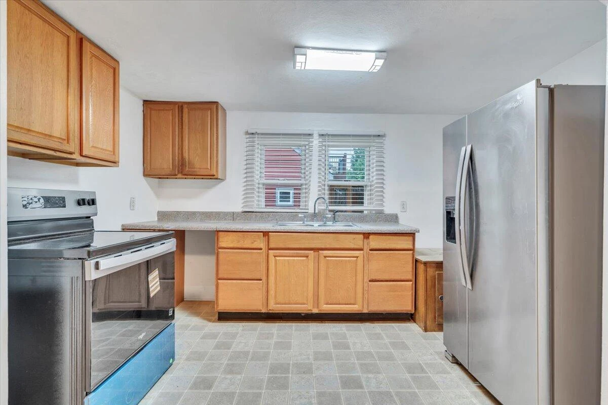 14 W Carrollton AVE - Photo 8