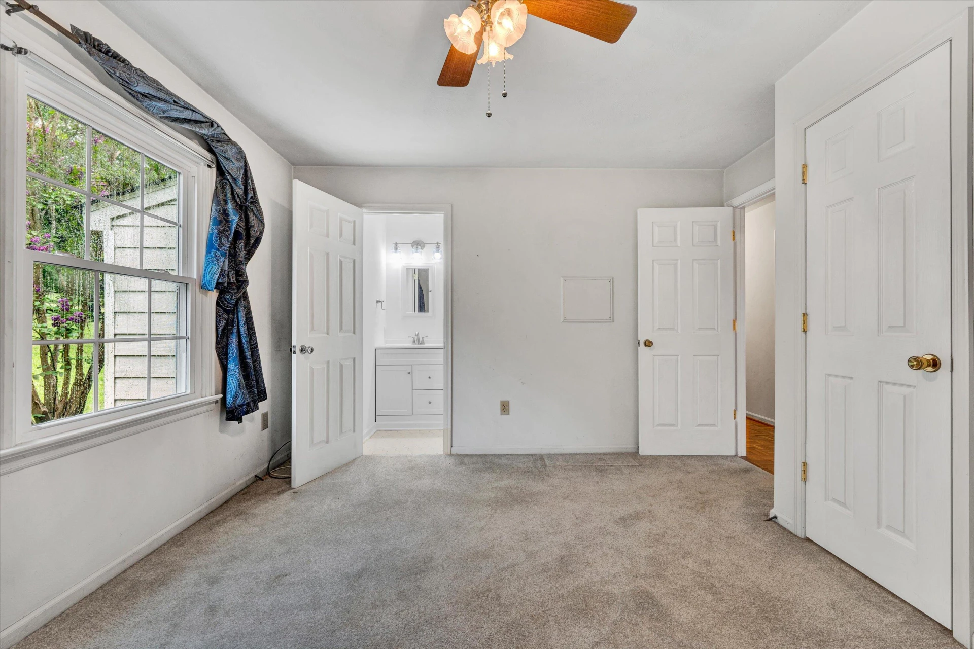 221 Spring Grove DR - Photo 18