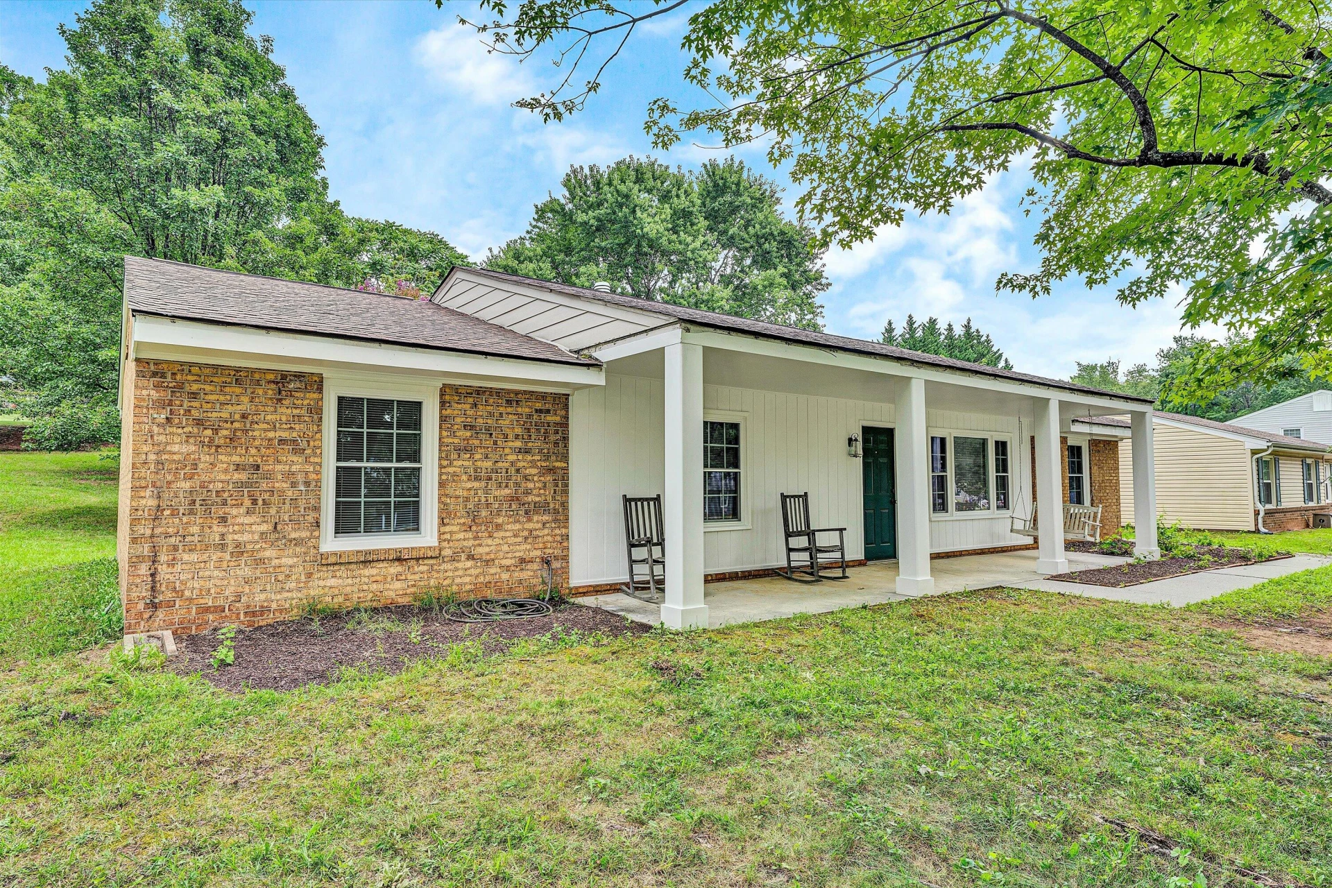 221 Spring Grove DR - Photo 22