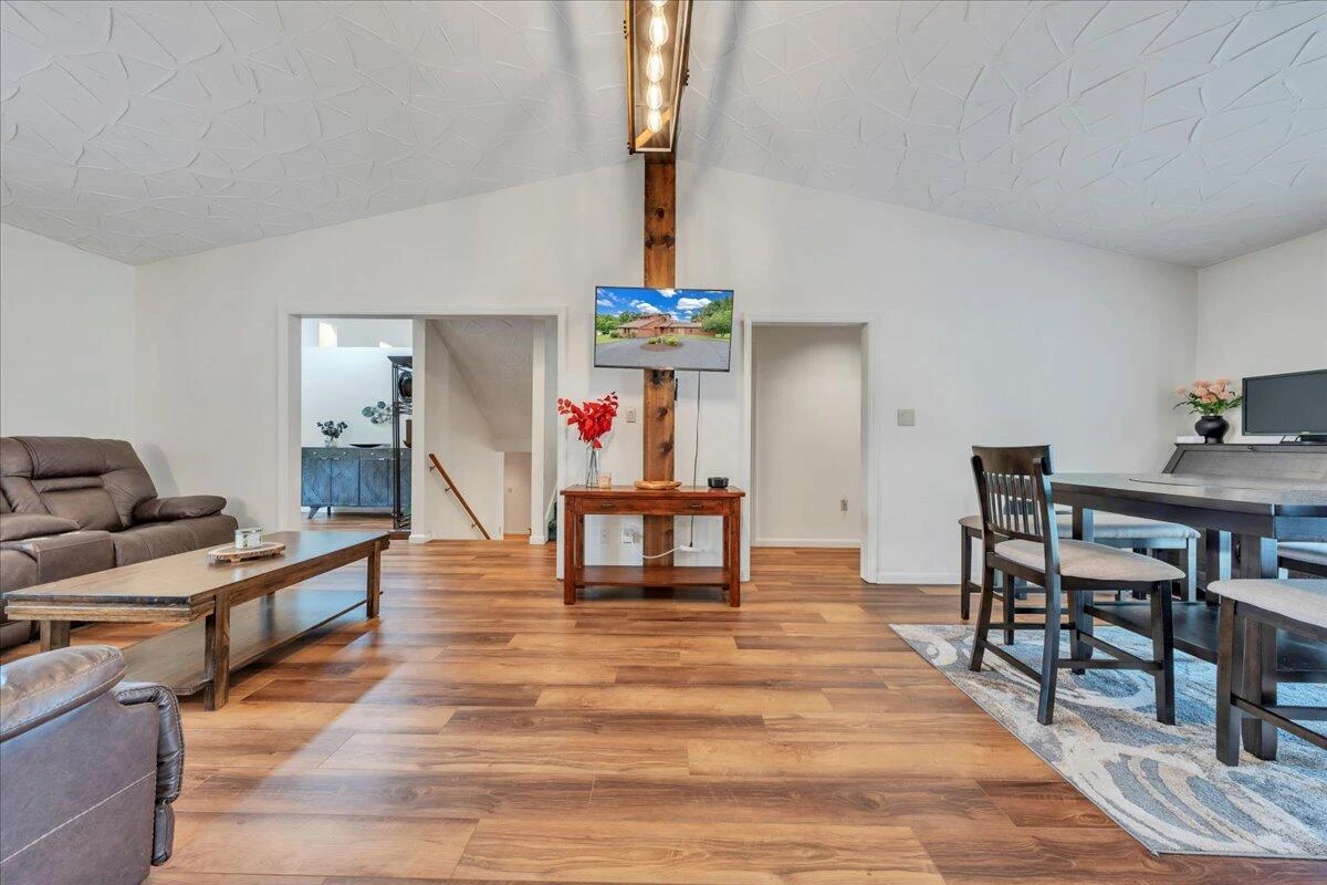 6720 Albert RD - Photo 10