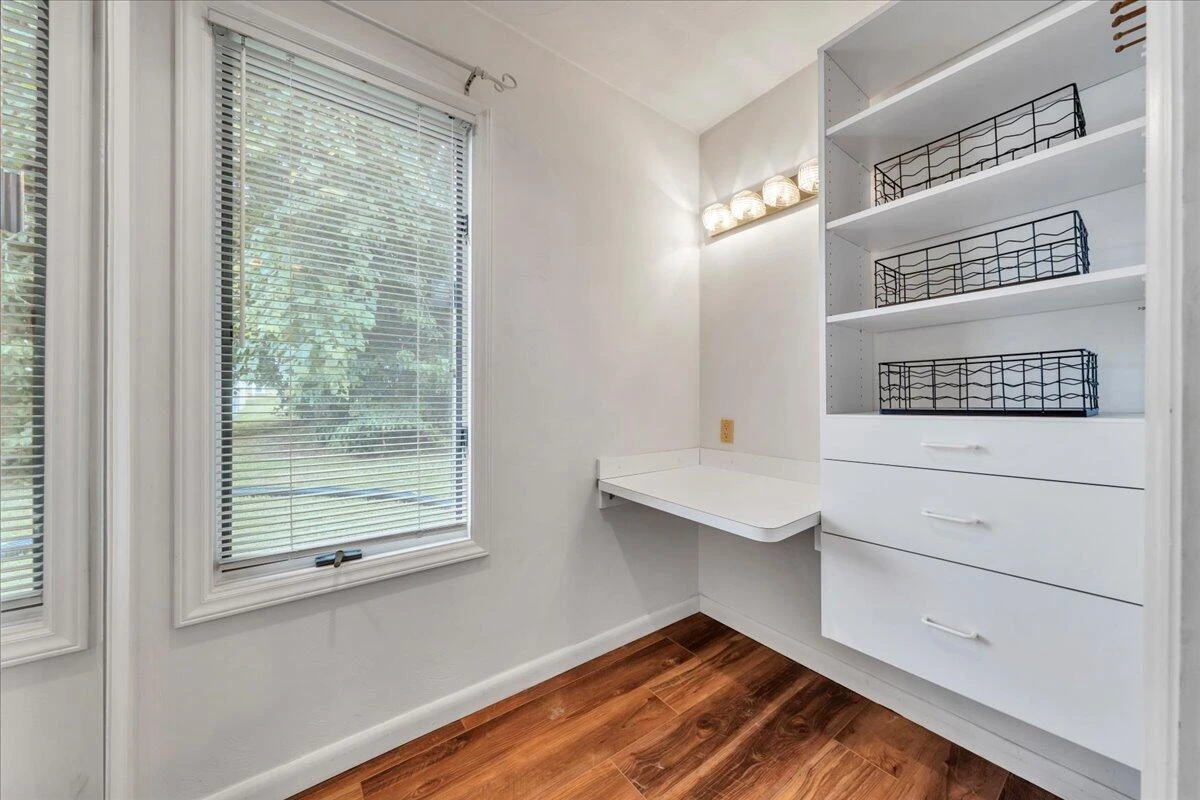 6720 Albert RD - Photo 21