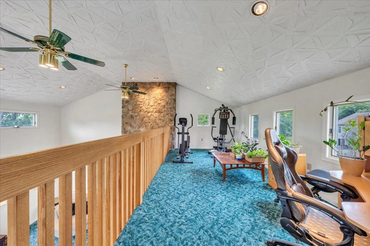 6720 Albert RD - Photo 31
