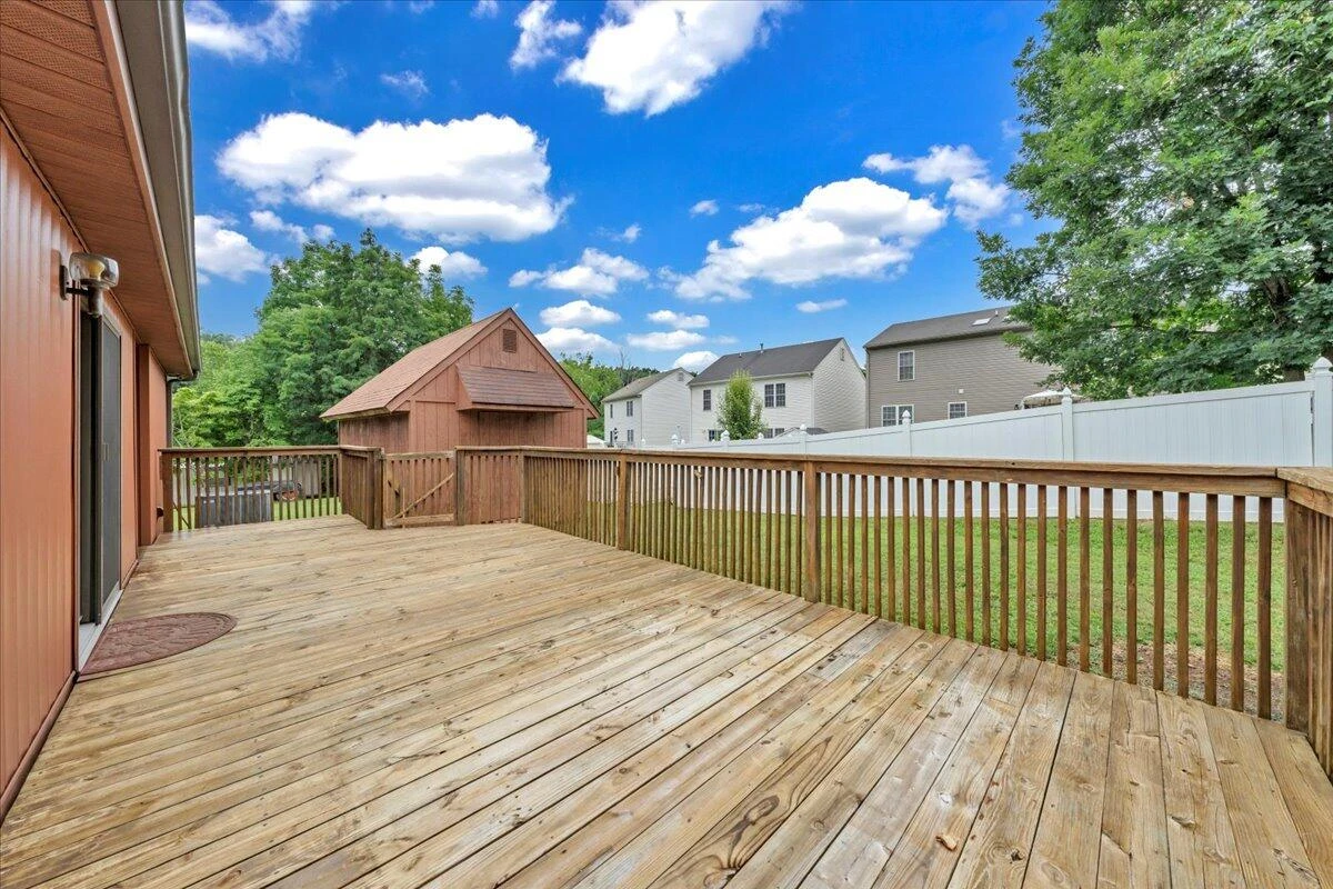 6720 Albert RD - Photo 34