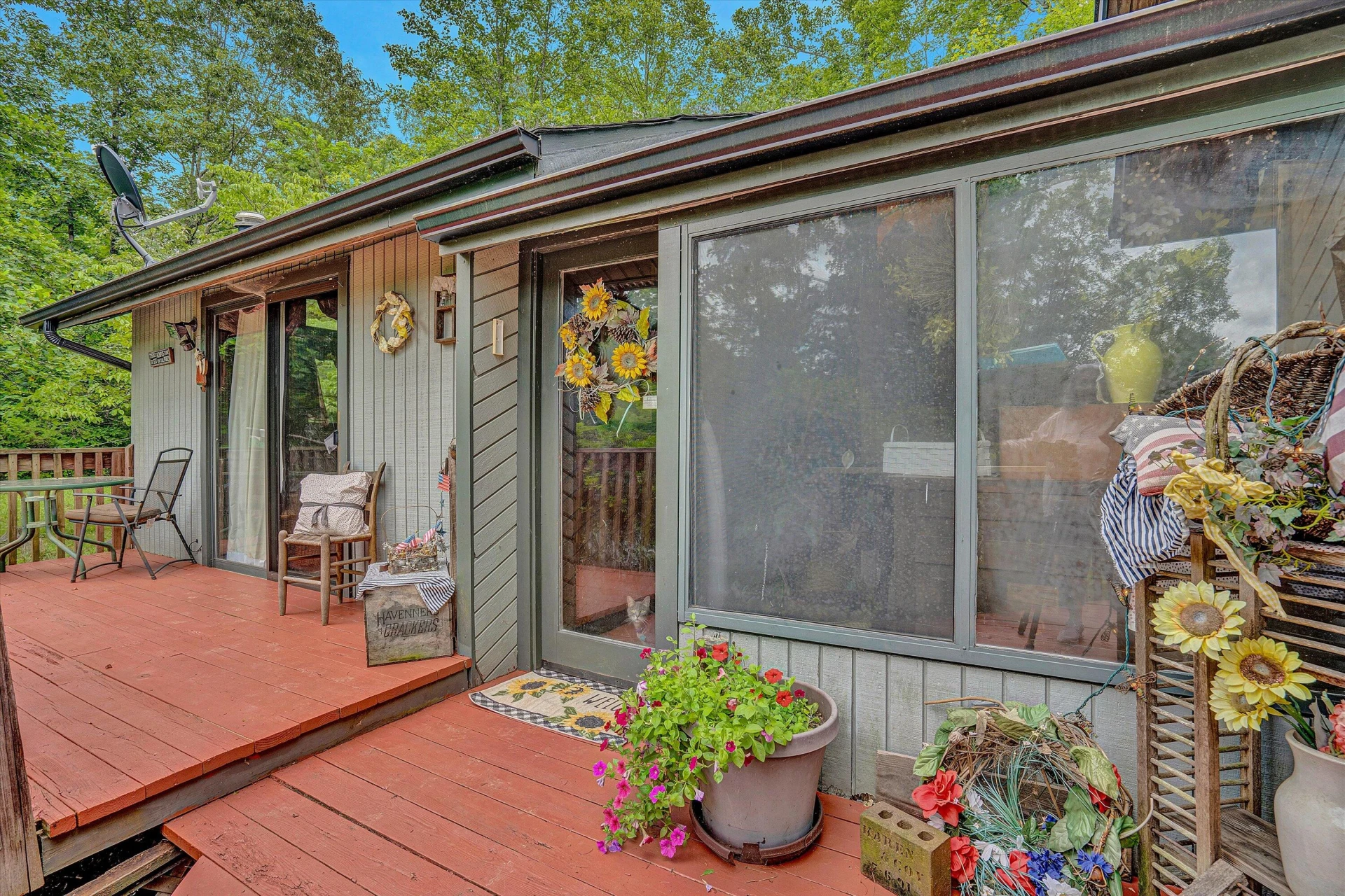 492 Stillwater LN LN - Photo 5