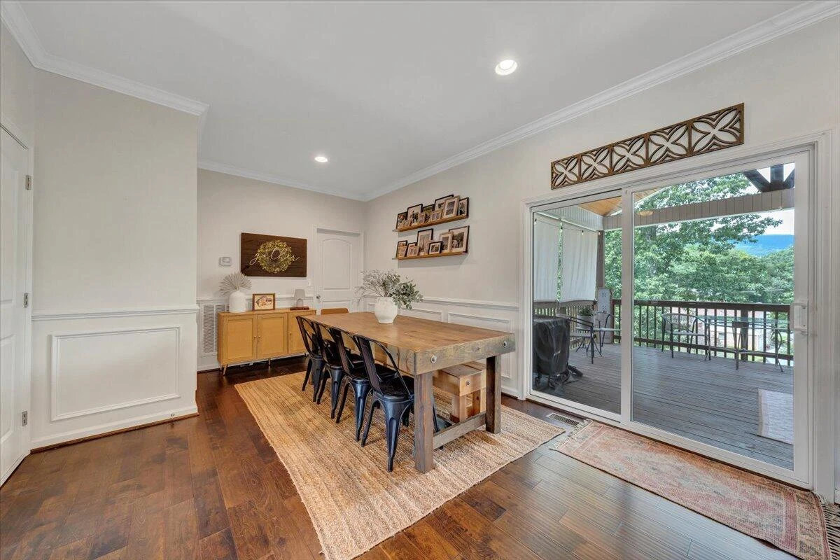 4927 Warrior DR - Photo 11