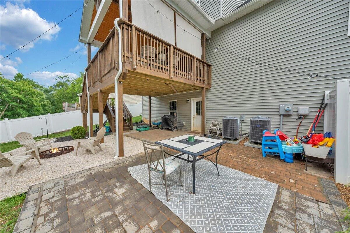 4927 Warrior DR - Photo 30