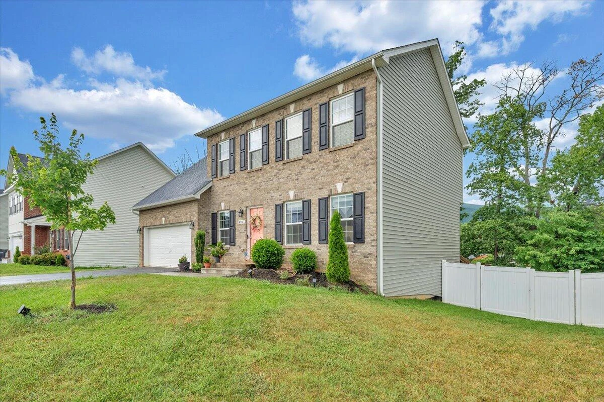 4927 Warrior DR - Photo 31