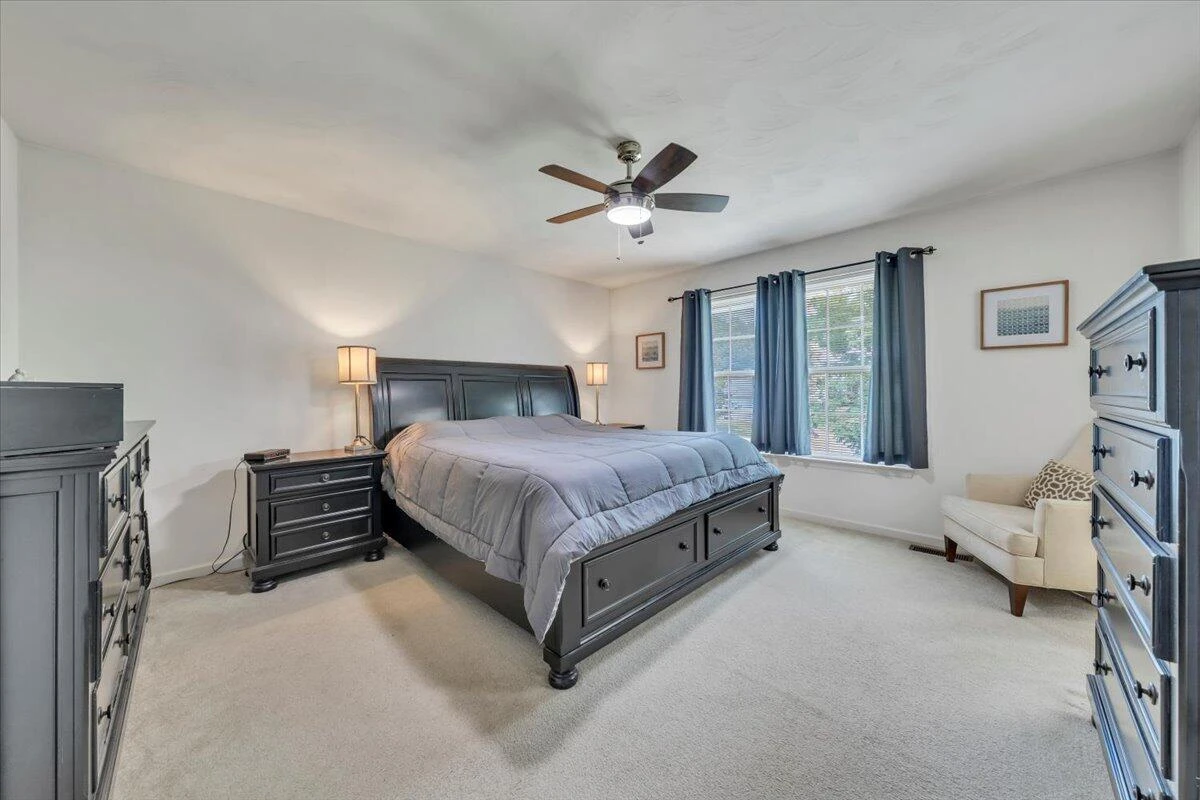 3141 Valley Stream DR - Photo 12