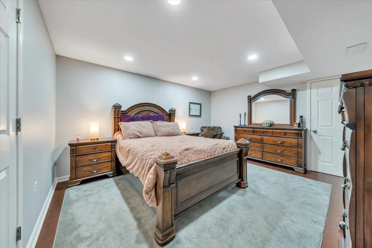 3141 Valley Stream DR - Photo 17