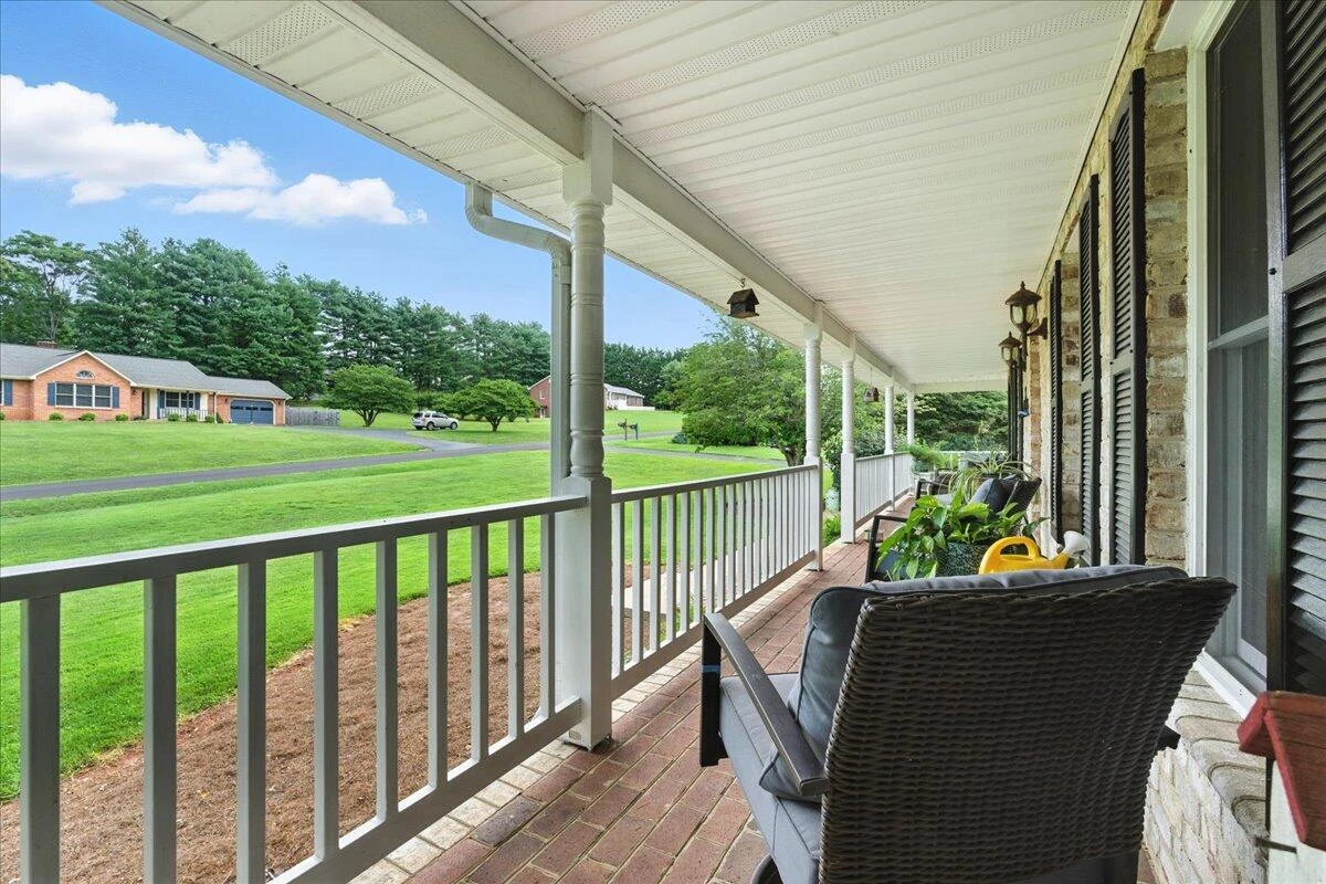 107 Mockingbird CIR - Photo 11