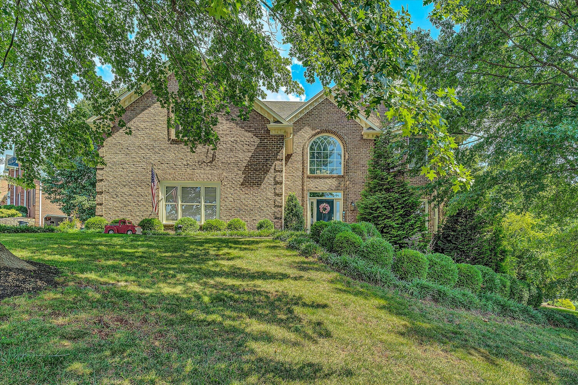 8301 Strathmore LN - Photo 3