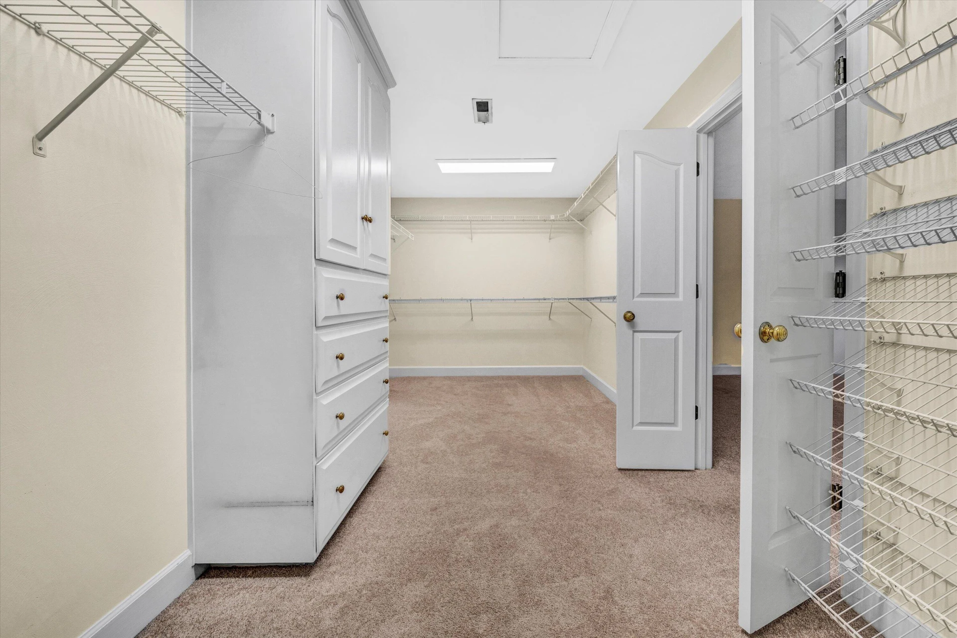 8301 Strathmore LN - Photo 21