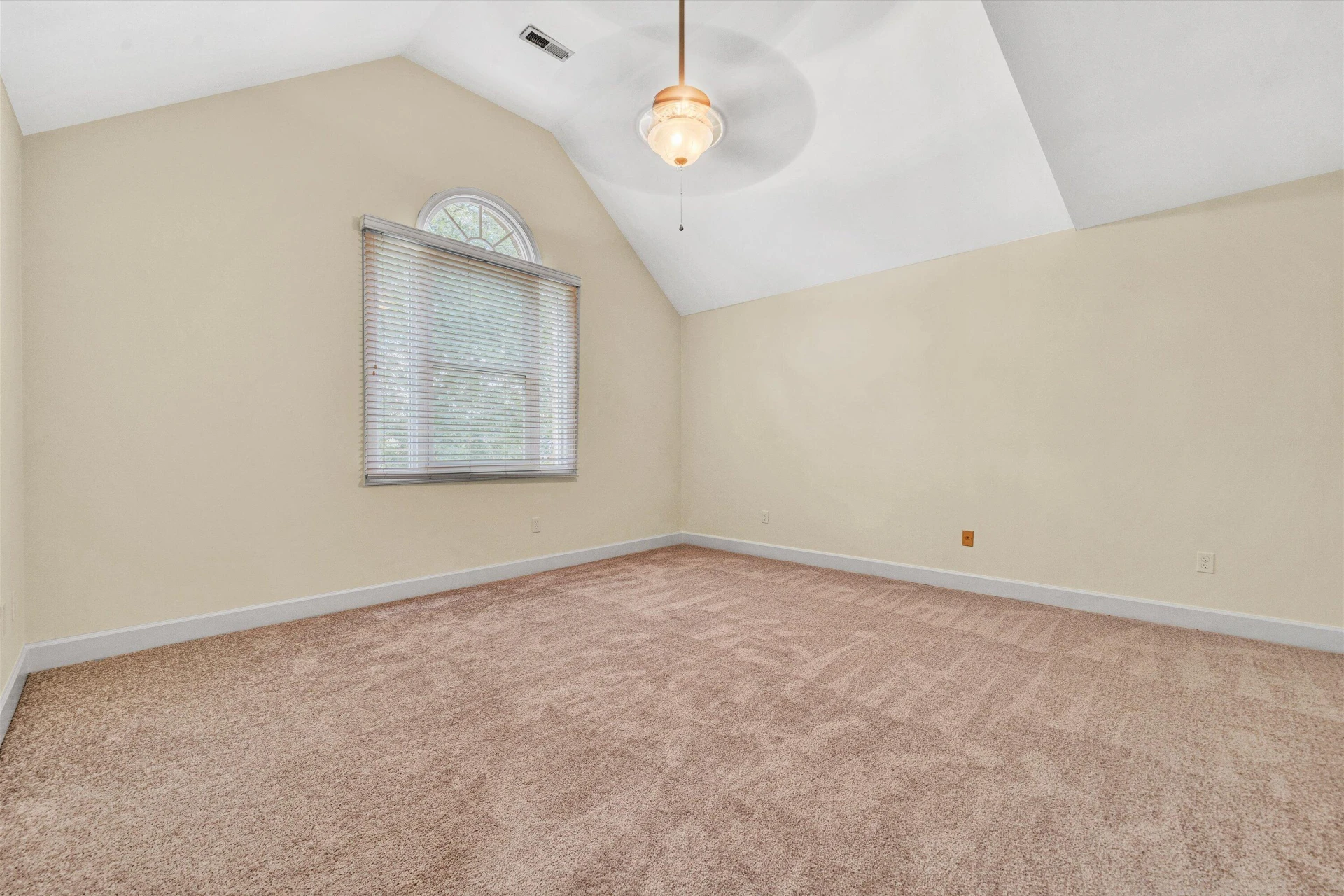 8301 Strathmore LN - Photo 25