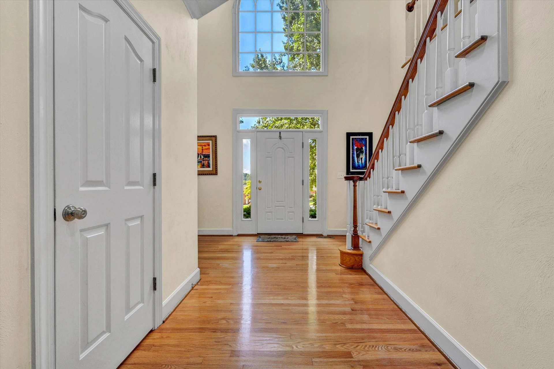 8301 Strathmore LN - Photo 4