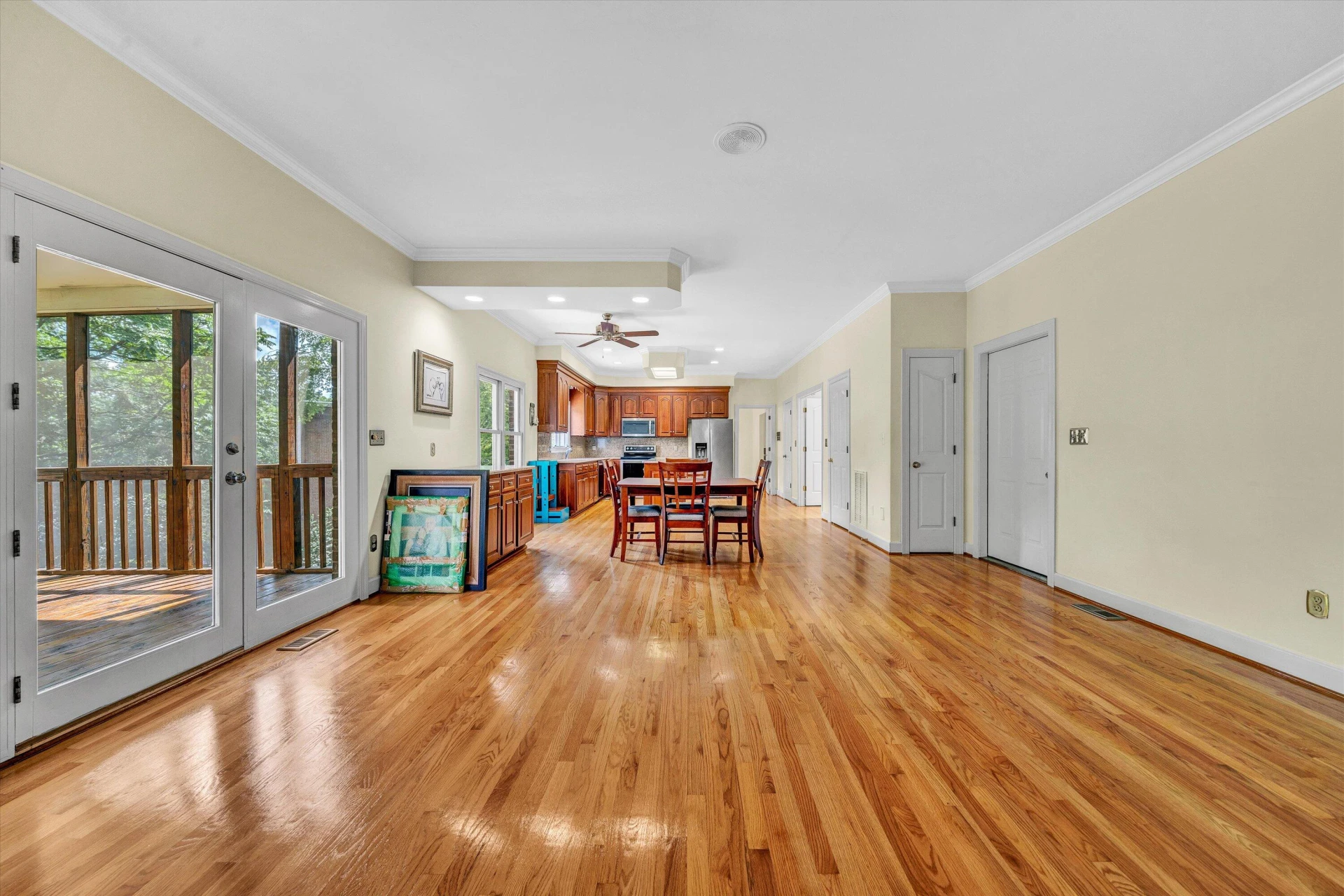 8301 Strathmore LN - Photo 10