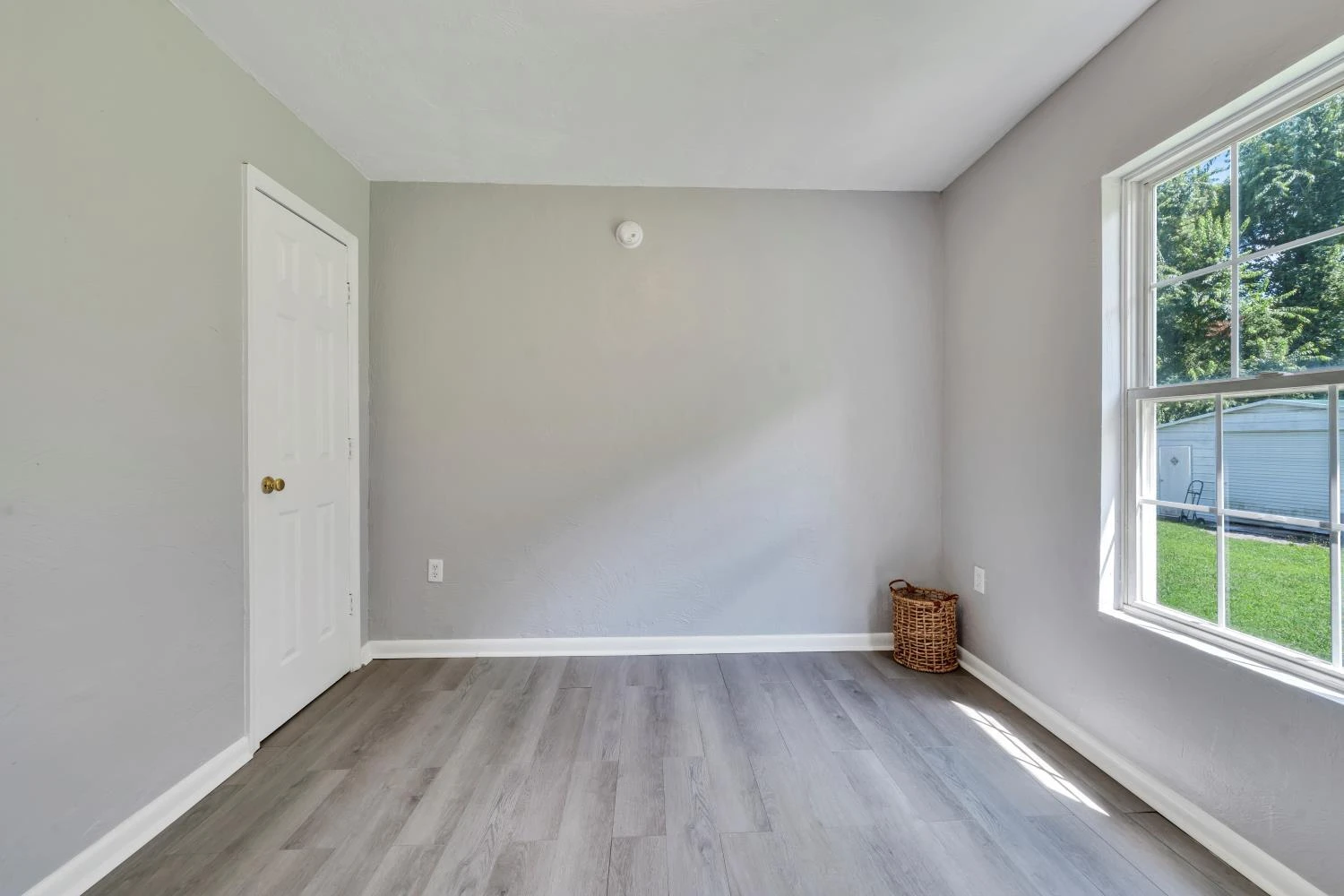2116 Staunton AVE NW - Photo 12