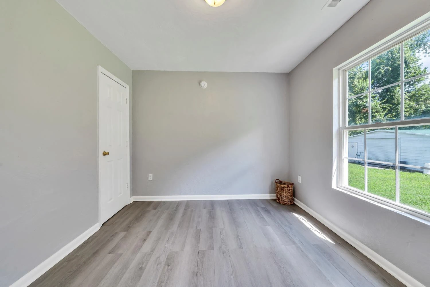 2116 Staunton AVE NW - Photo 13