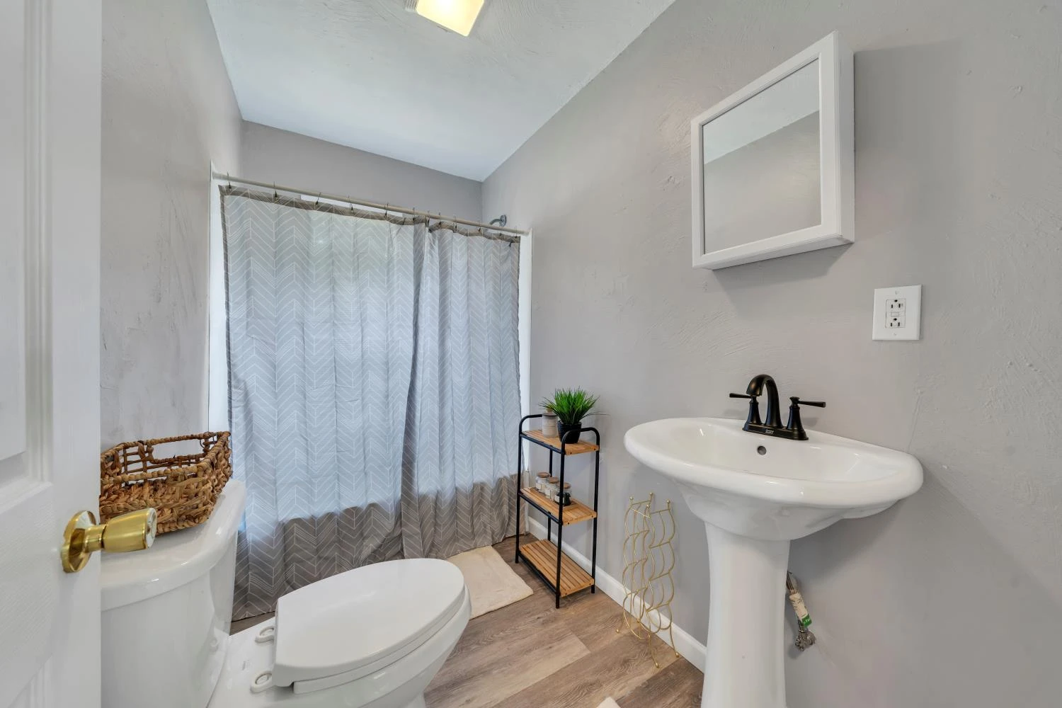 2116 Staunton AVE NW - Photo 15