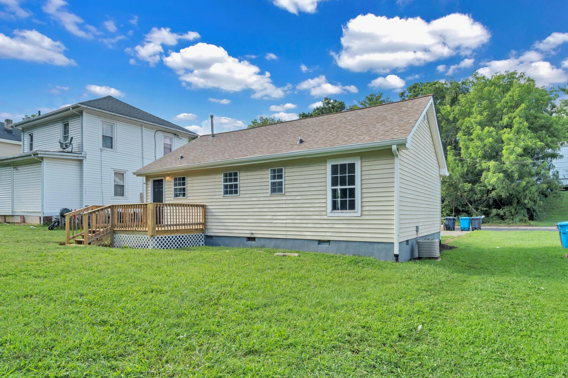2116 Staunton AVE NW - Photo 31