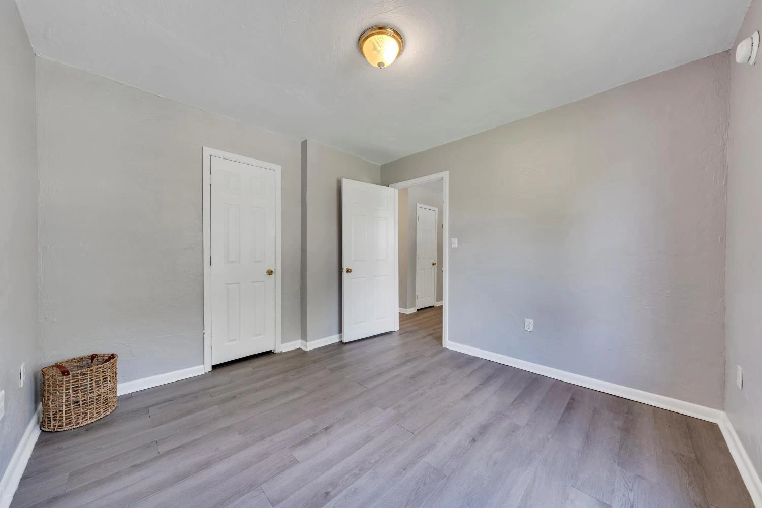 2116 Staunton AVE NW - Photo 8